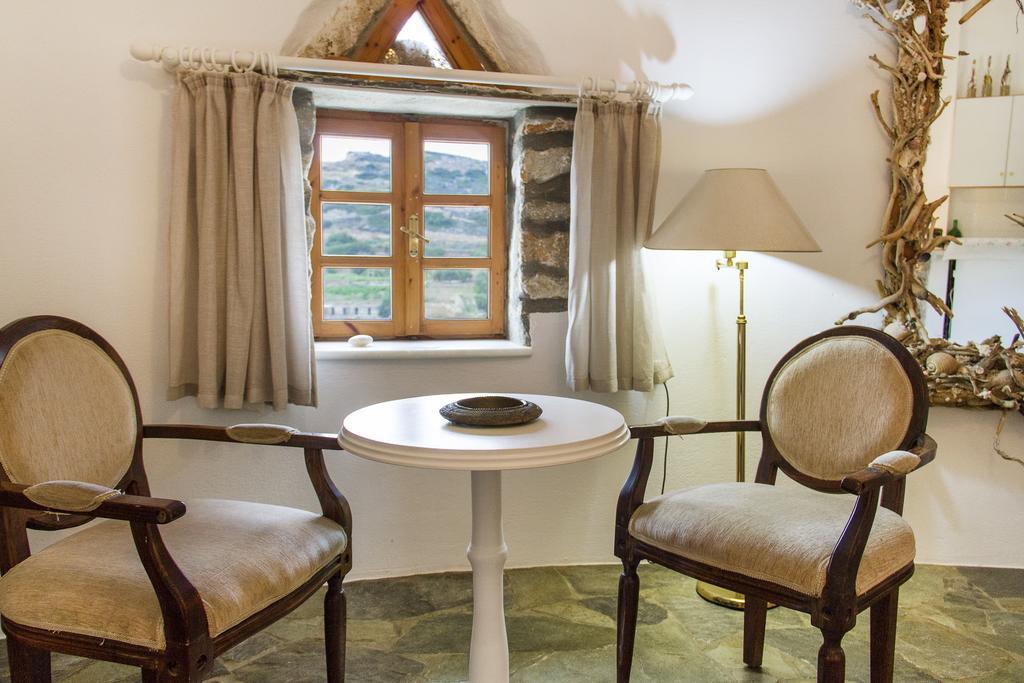 Petrino Hotel Ambrami Bagian luar foto