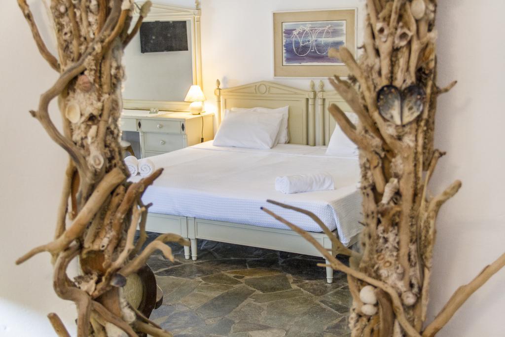 Petrino Hotel Ambrami Bagian luar foto