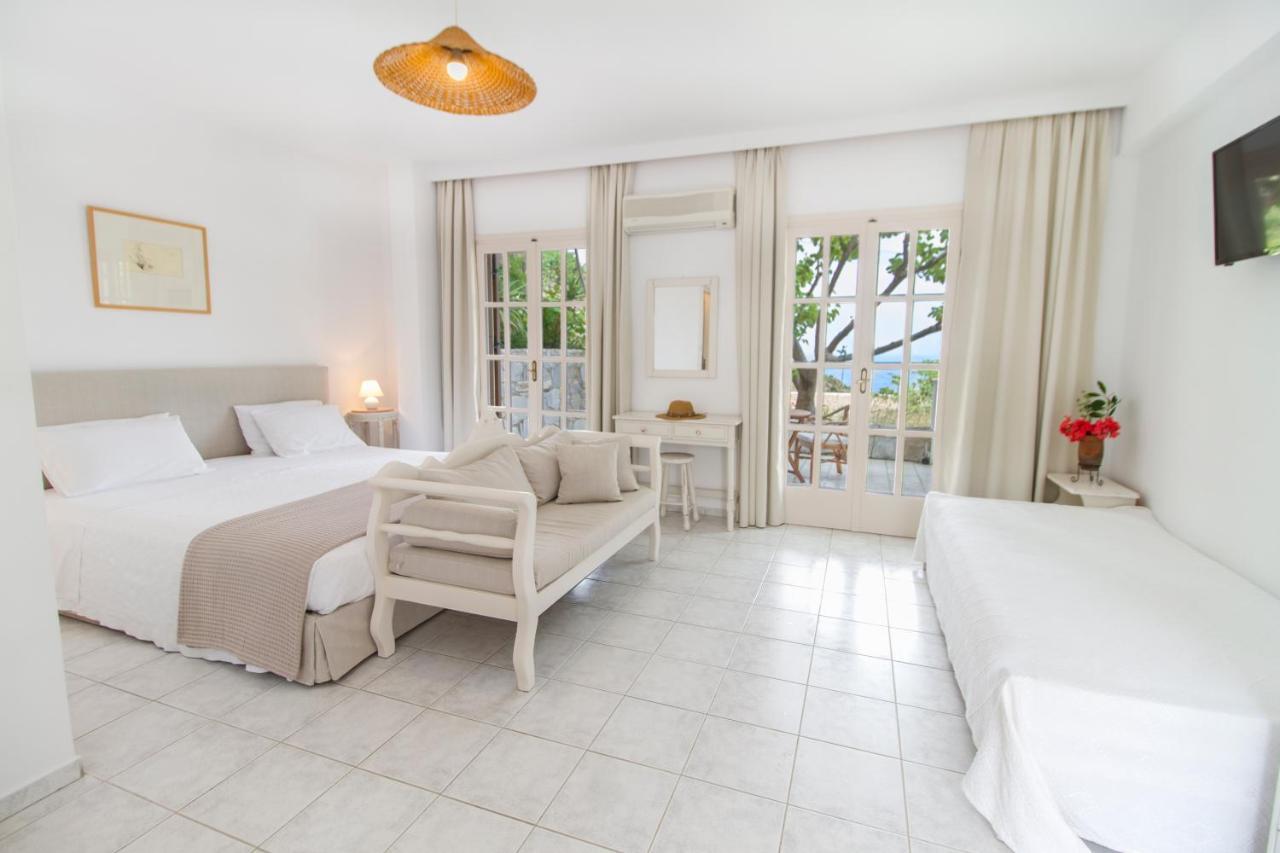 Petrino Hotel Ambrami Bagian luar foto